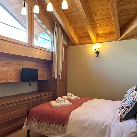 Sarei Apartment, Ski In *